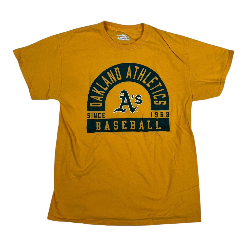Vintage Oakland Athletics T-Shirt Y2K Yellow Size Medium Spell Out